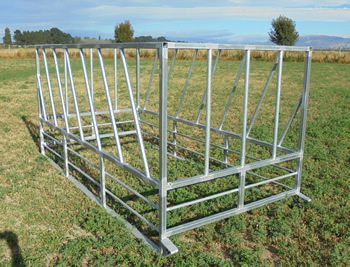 Hay Feeder